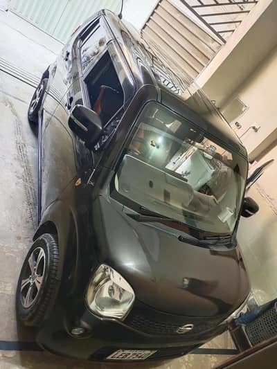 Nissan Moco 2012