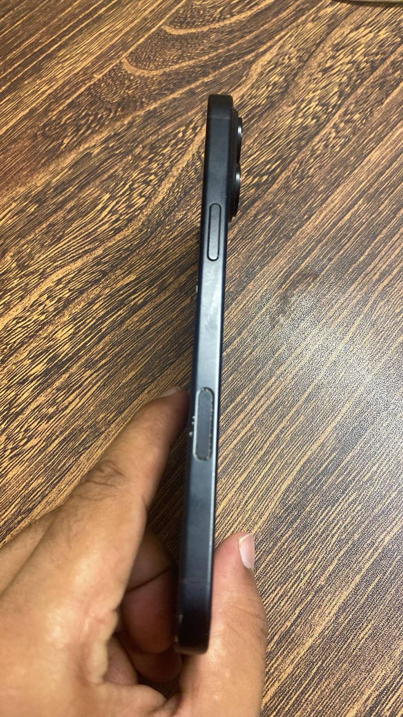 iphone 16+ 3