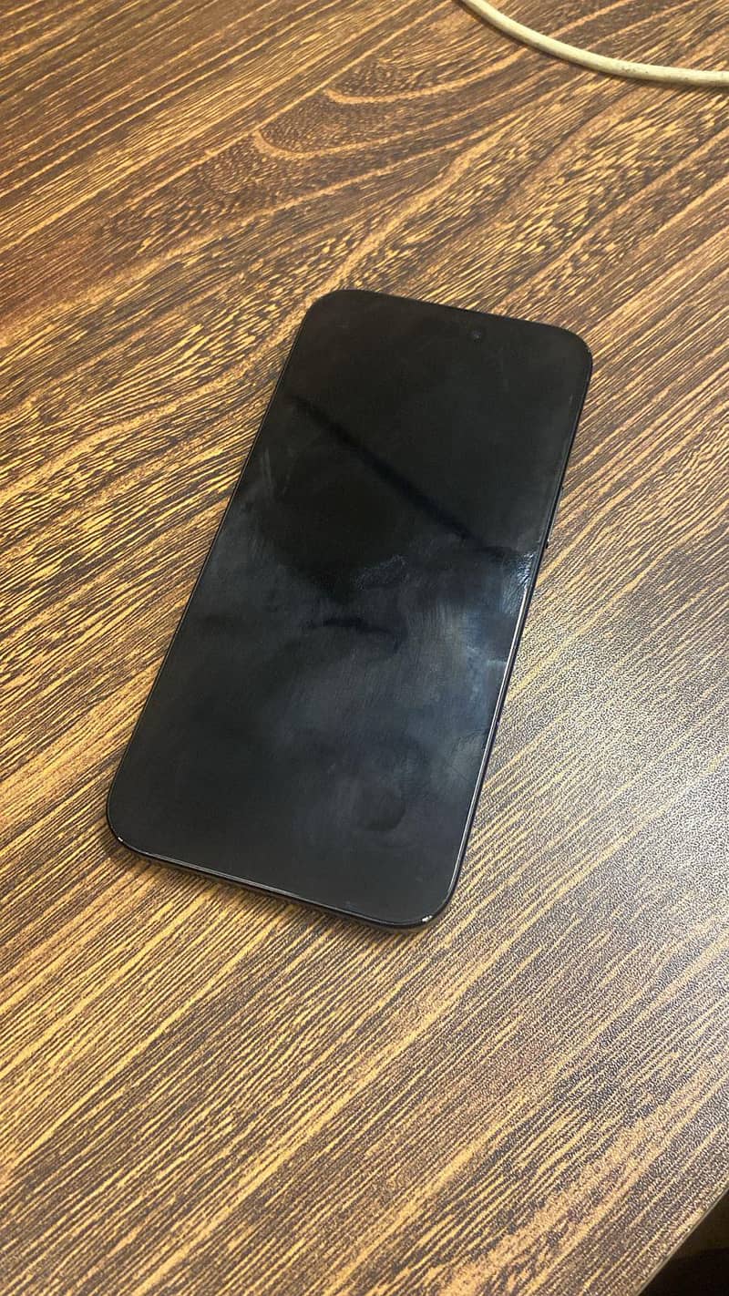 iphone 16+ 4