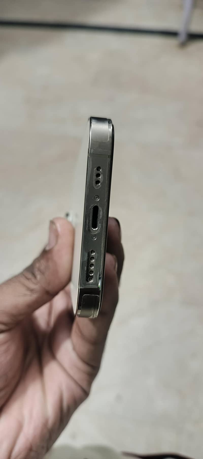 Apple iPhone 14 Pro 1