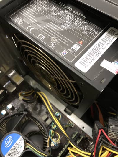 Pc i5 8th gen 7th gen 16gb ram Gtx 1080 8gb only 2 months used