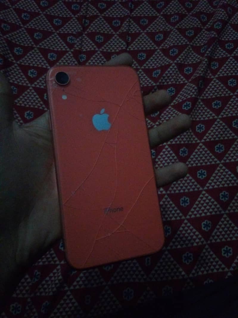 Apple iPhone XR 0