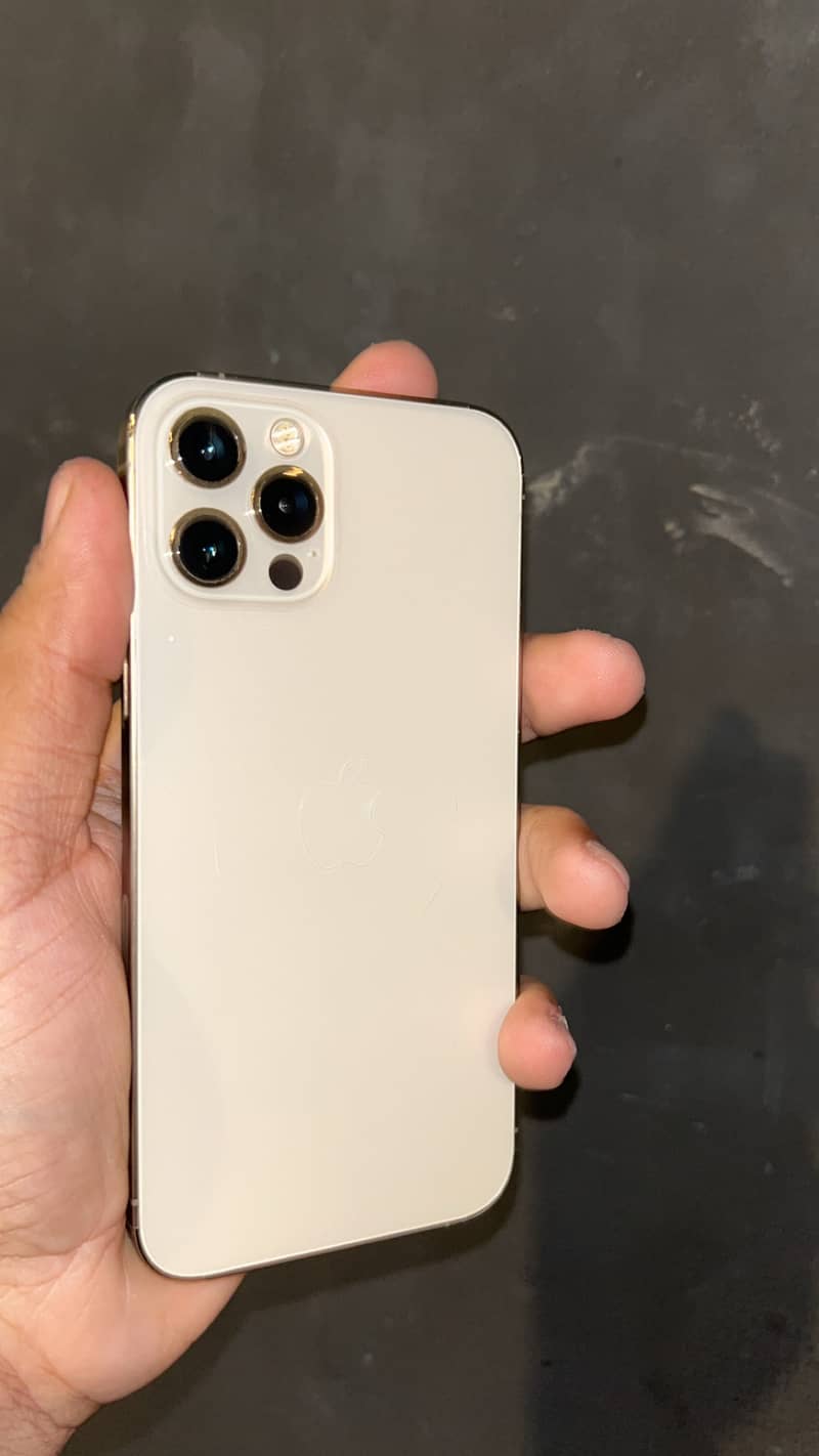 iphone 12 pro 0