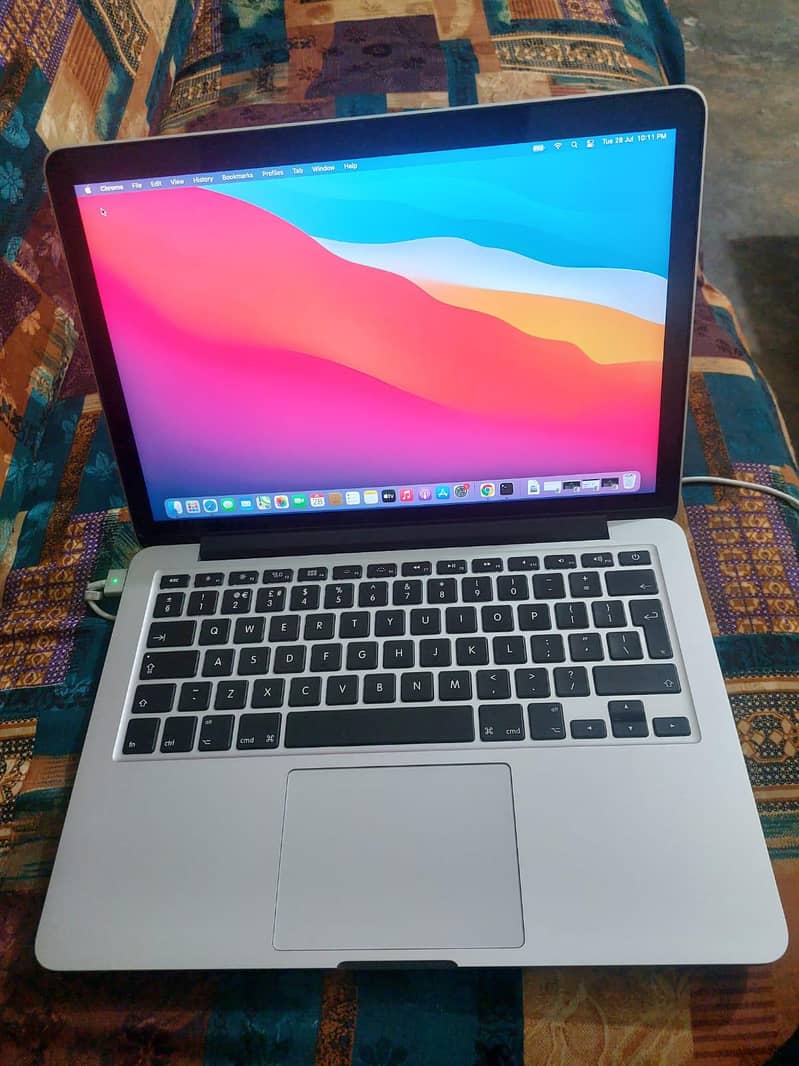 MAC BOOK 0