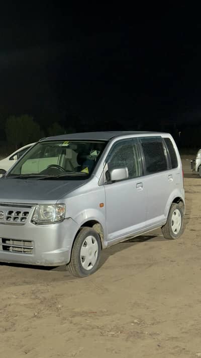 Nissan Otti 2010/2014