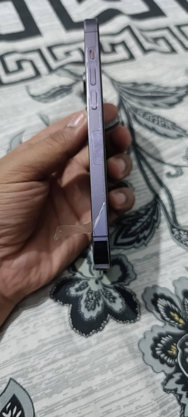 Apple iPhone 14 Pro 4