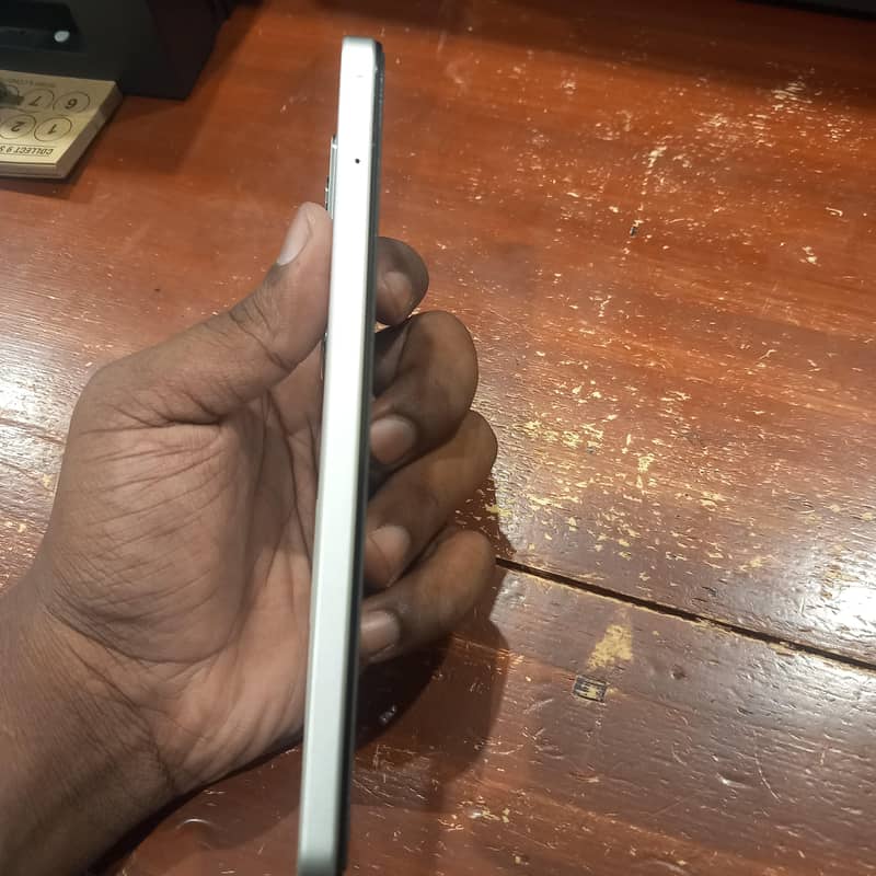 Realme C71 1