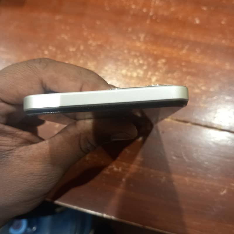 Realme C71 3