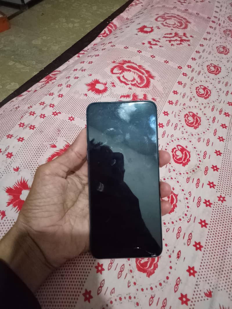 ONEPLUS 20SE 1