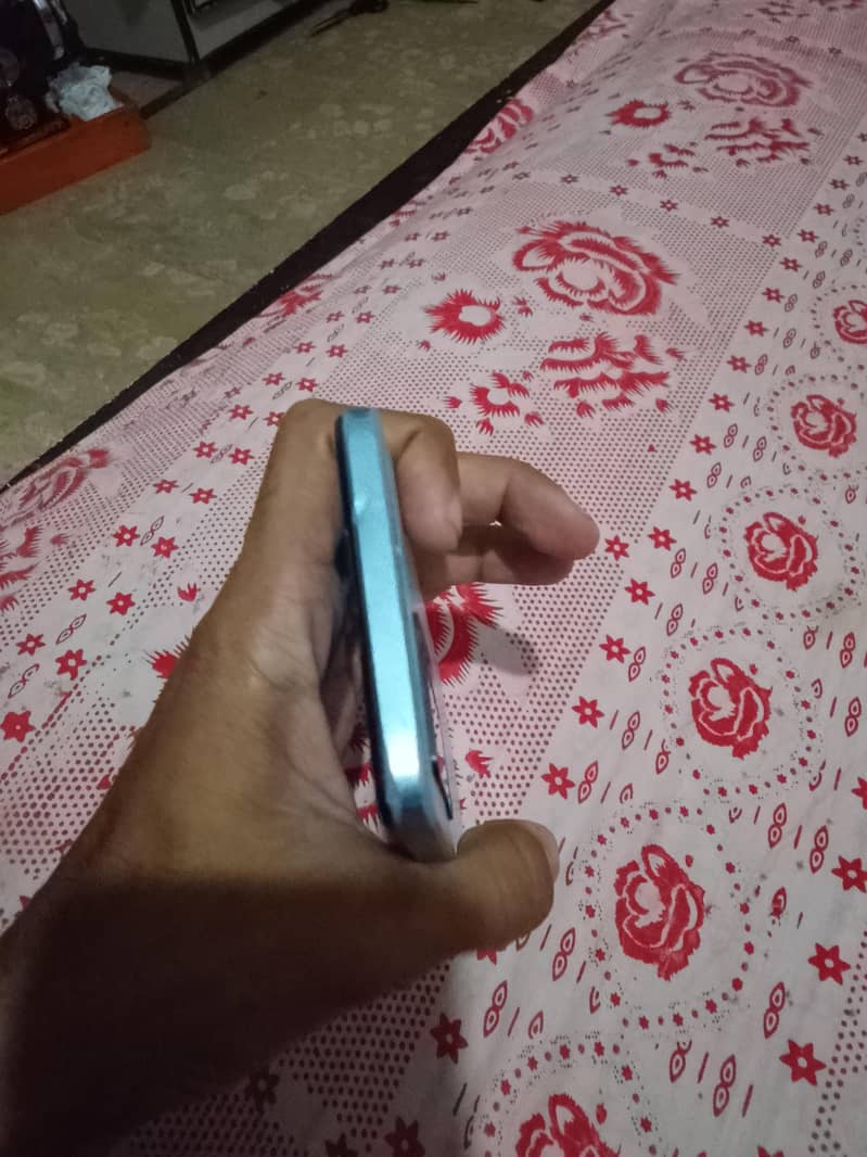 ONEPLUS 20SE 5
