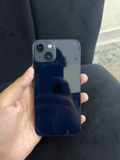 Apple iPhone 13.03117670949