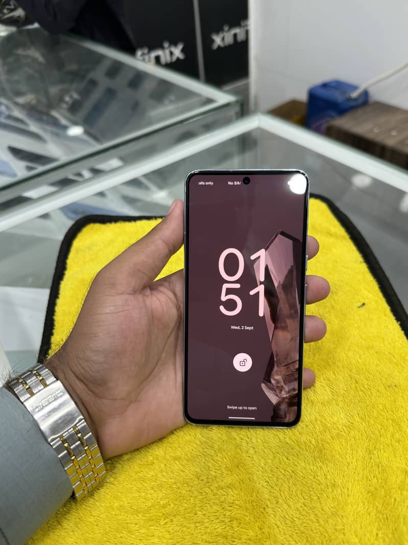 Google Pixel 8 Pro 5
