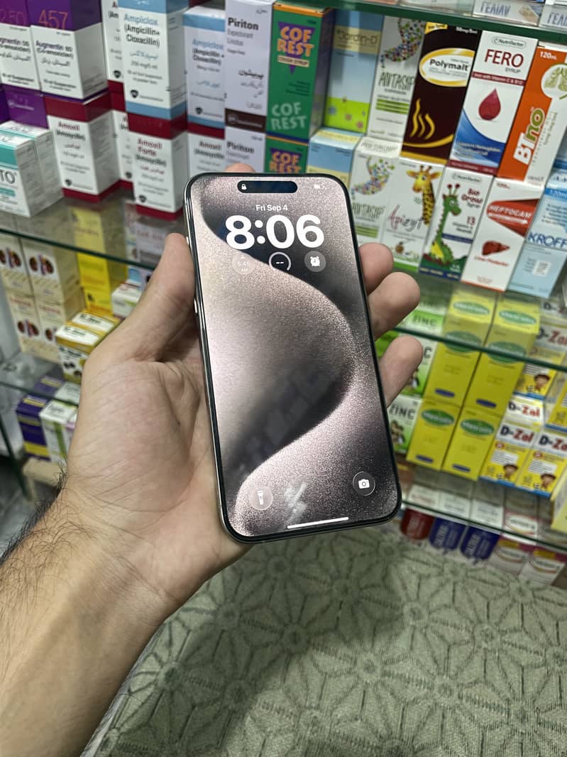 Apple iPhone 15 Pro Max 1