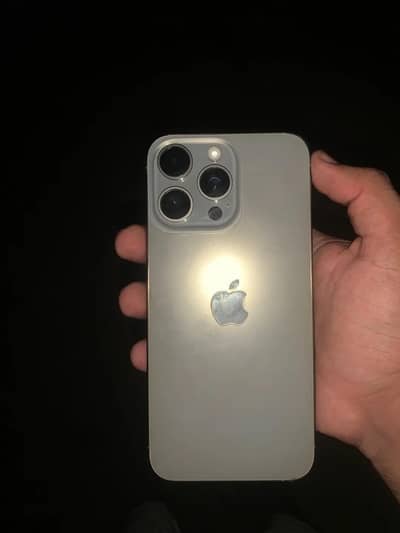 Apple iPhone 15 Pro Max