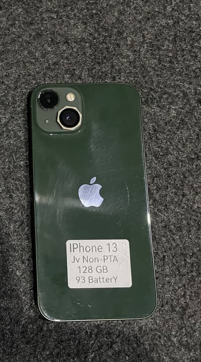 Apple iPhone 13