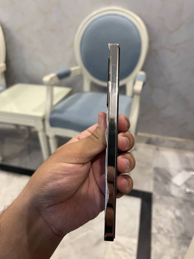 Infinix Note 40 9