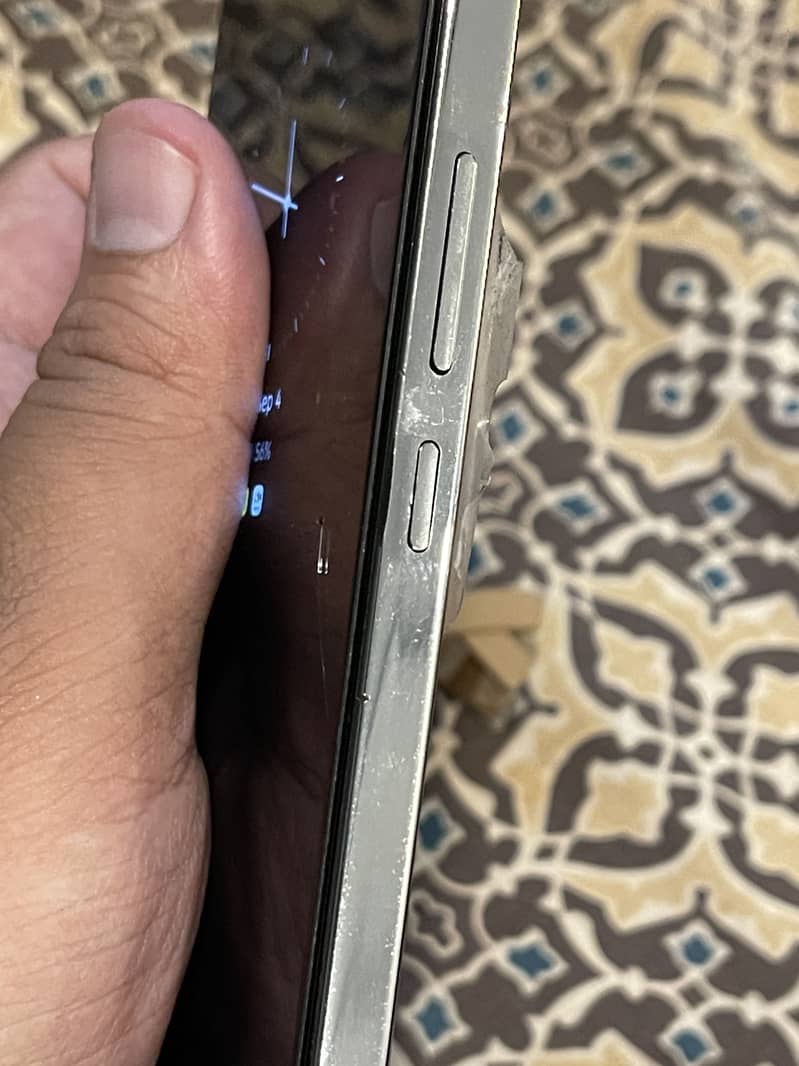 Infinix Note 40 10
