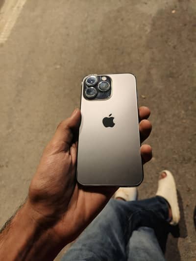 Apple iPhone 13 Pro jv