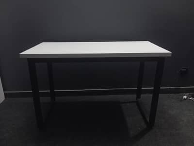 White Computer Table