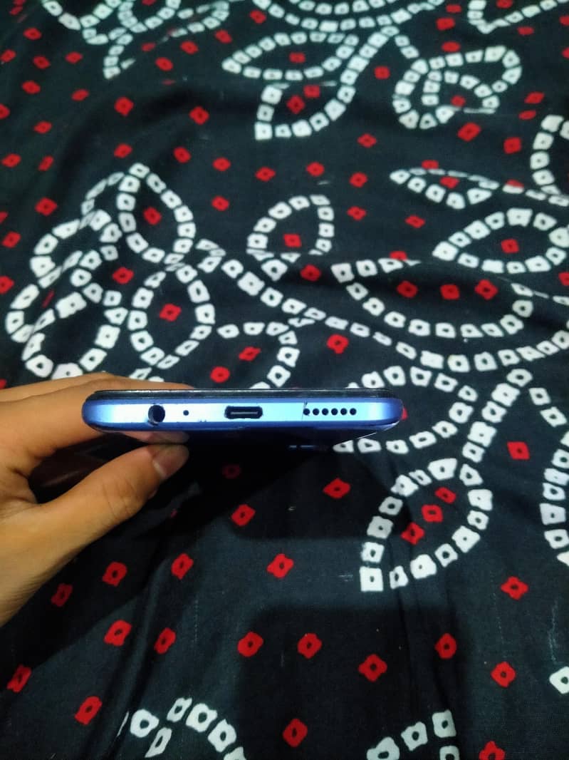 Huawei Nova Y70 Plus 3
