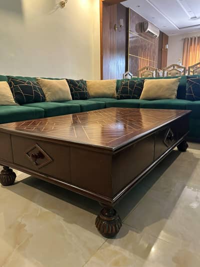sheesham wood Center Table
