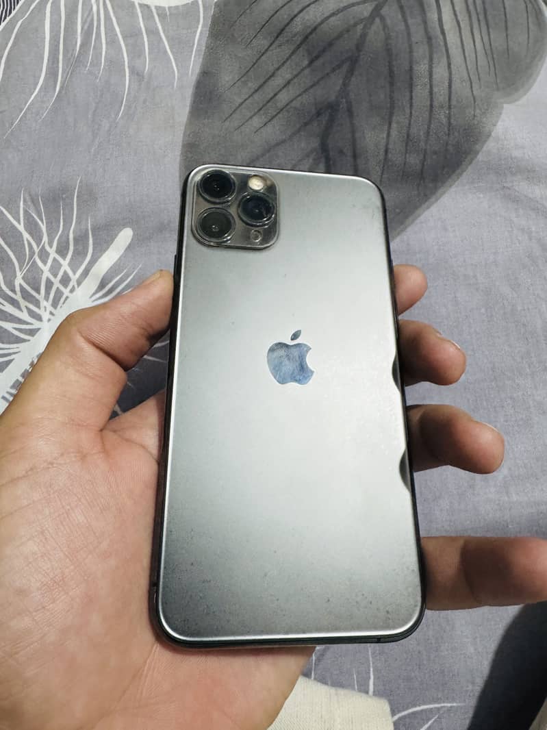 Apple iPhone 11 Pro 5