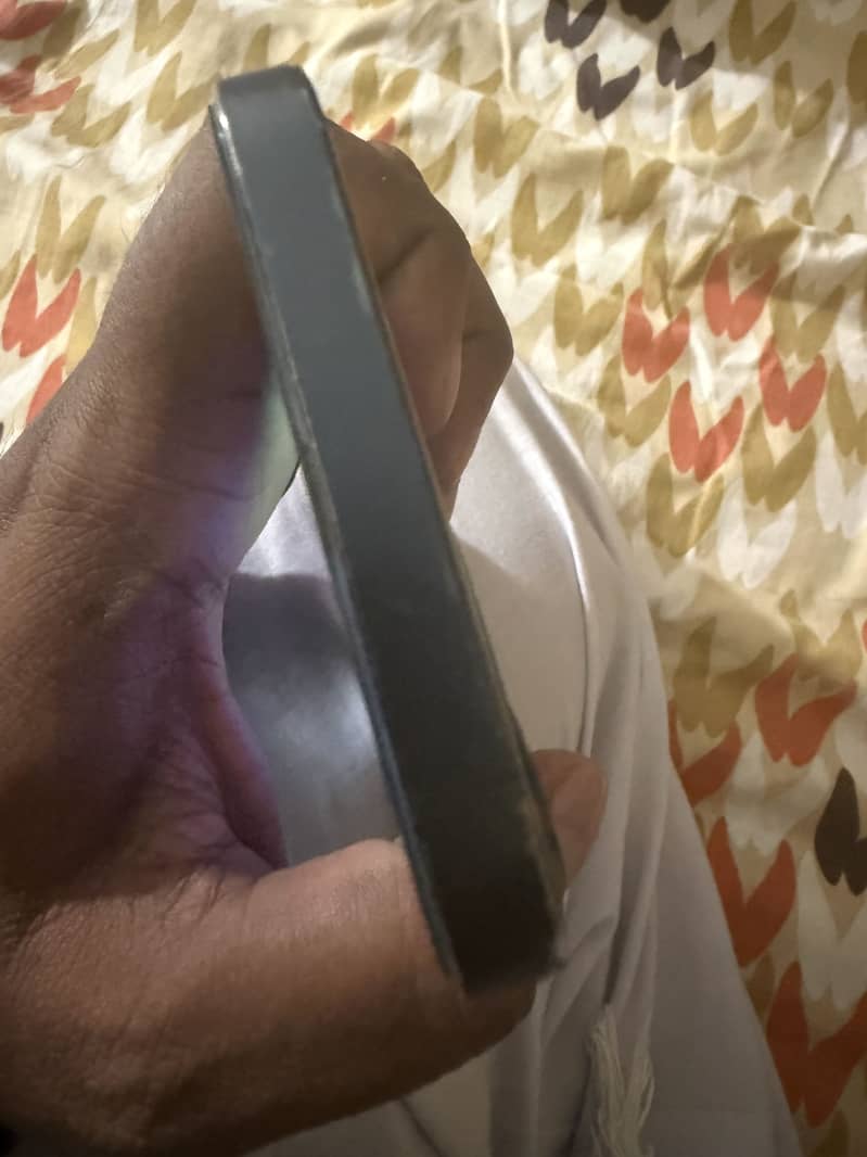 Apple iPhone 12 Pro 1