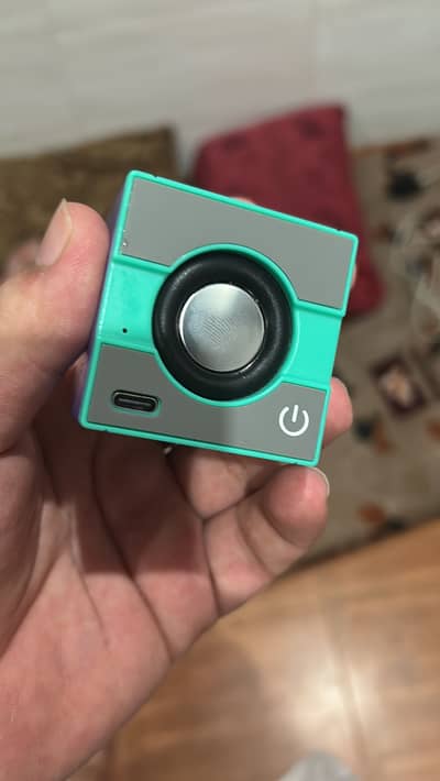Speaker exchange possible