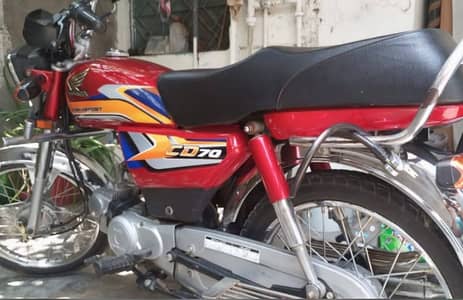 Honda CD 70 2016