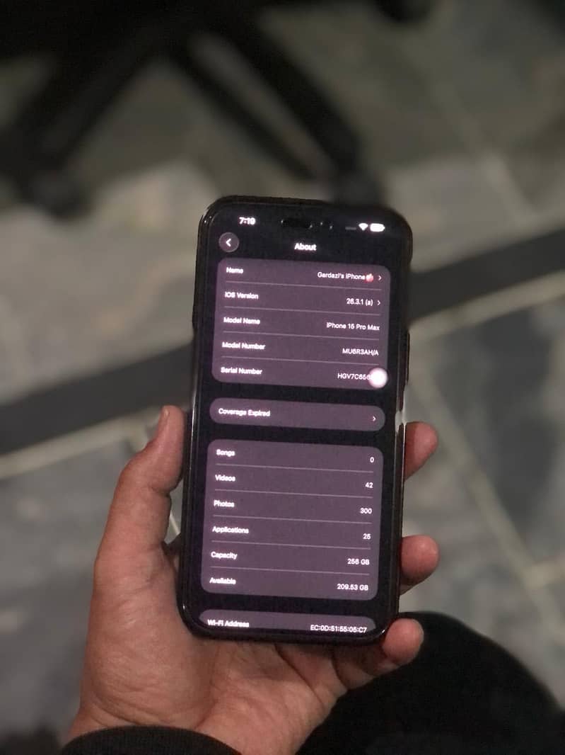 Apple iPhone 15 Pro Max 8