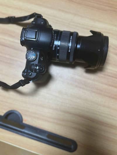 Samsung DSLR Camera.