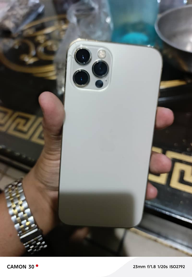 Apple iPhone 12 Pro 1