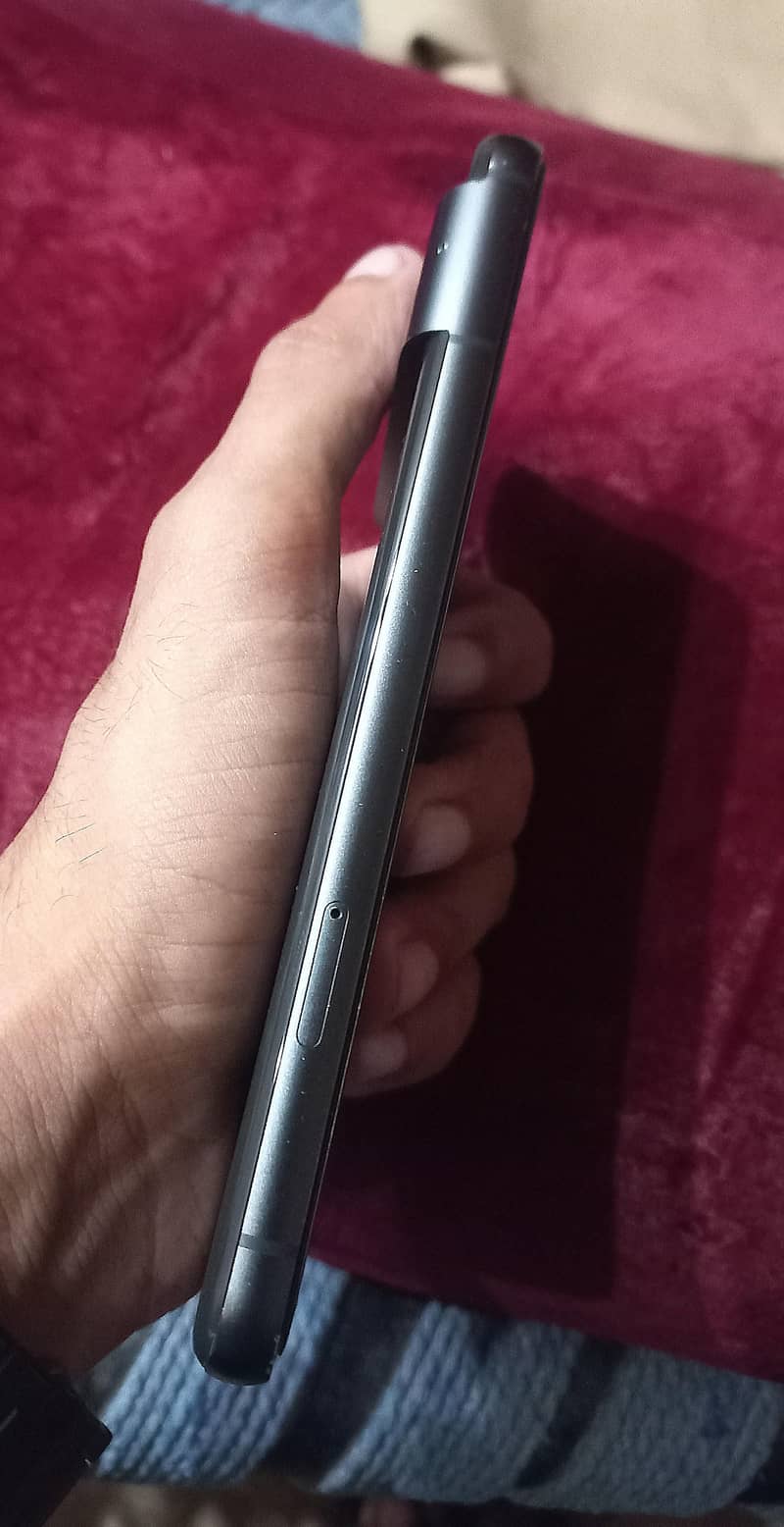 Google pixel 8 1