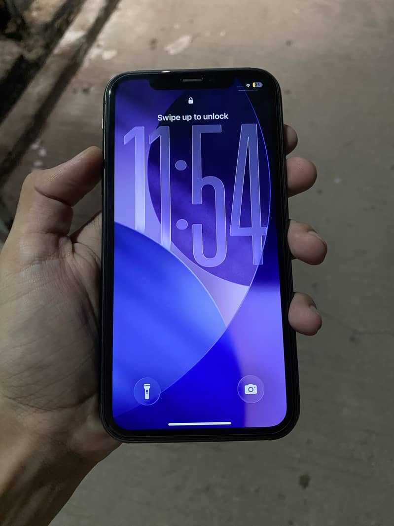 Apple iPhone 11 10