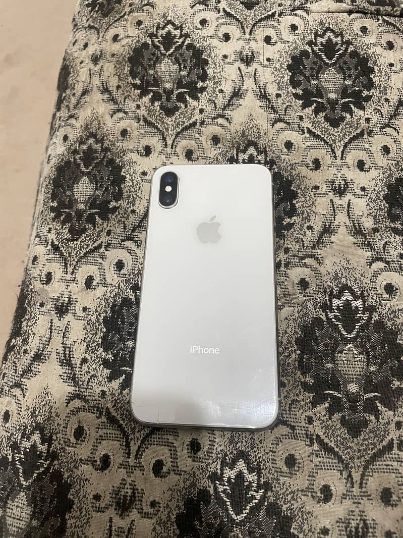 Apple iPhone X 3