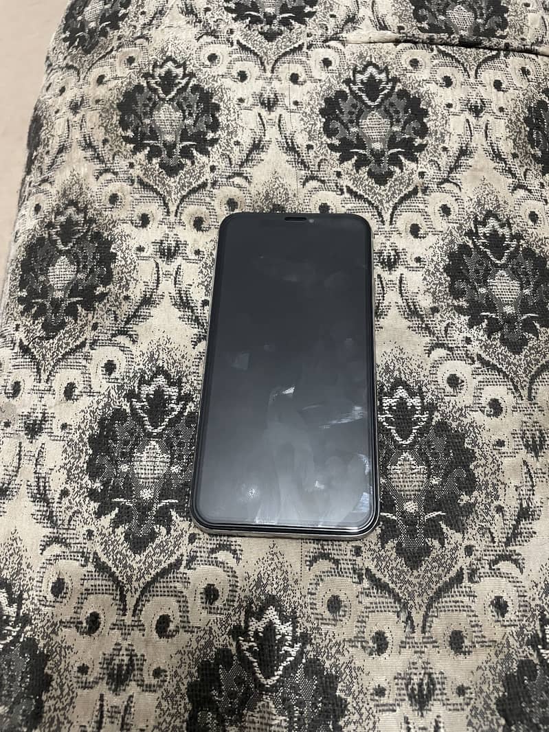 Apple iPhone X 5