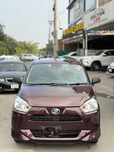 Daihatsu Mira E. S L SA 3 2023