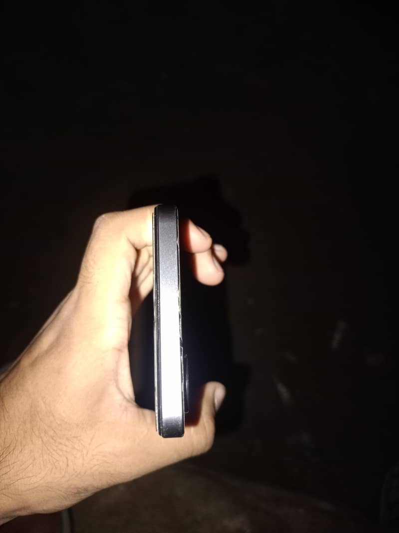 Realme Note 60x 3