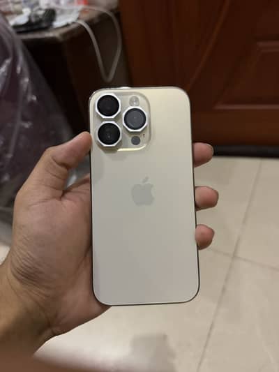 Apple iPhone 14 Pro jv