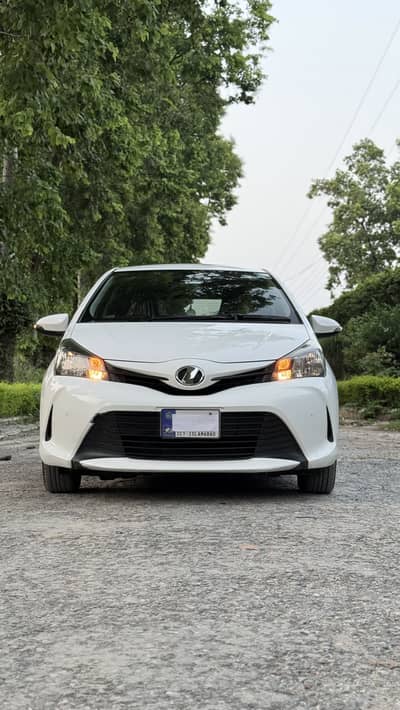 Toyota Vitz 2016