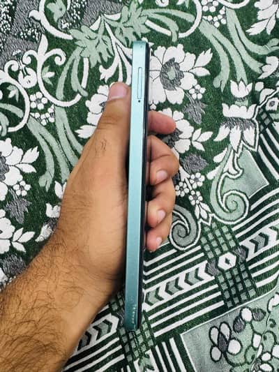 Tecno Spark Go 1
