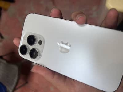 Apple iPhone 14 Pro