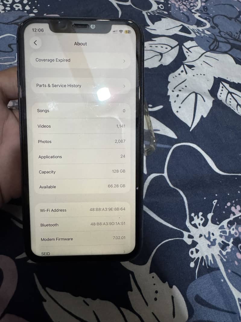 Apple iPhone 11 3