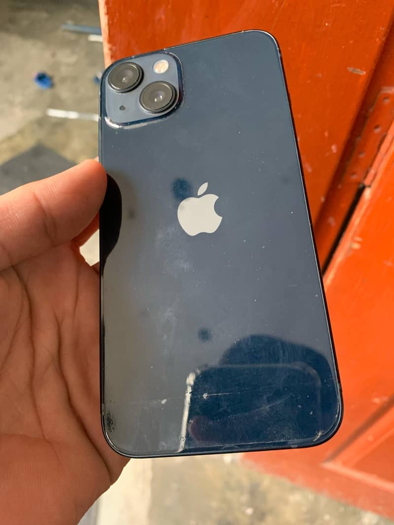 Apple iPhone 13 1