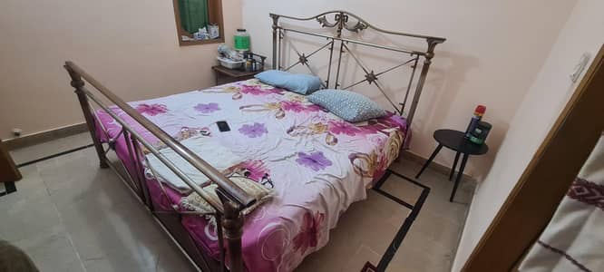 King Size Rod Iron Bed Set for Sale – Complete