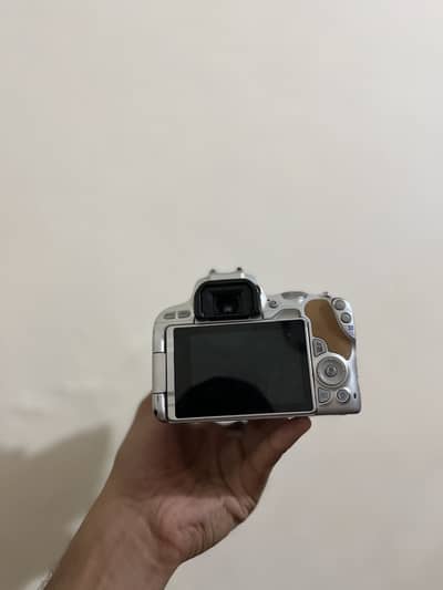 Canon d200
