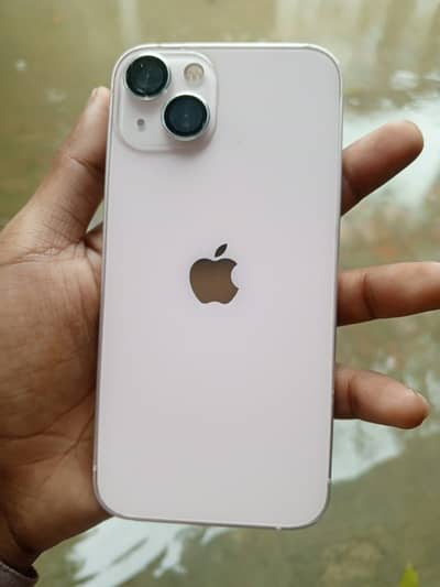 Apple iPhone 13