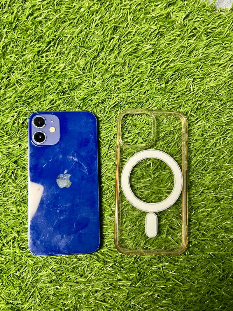Apple iPhone 12 mini 0