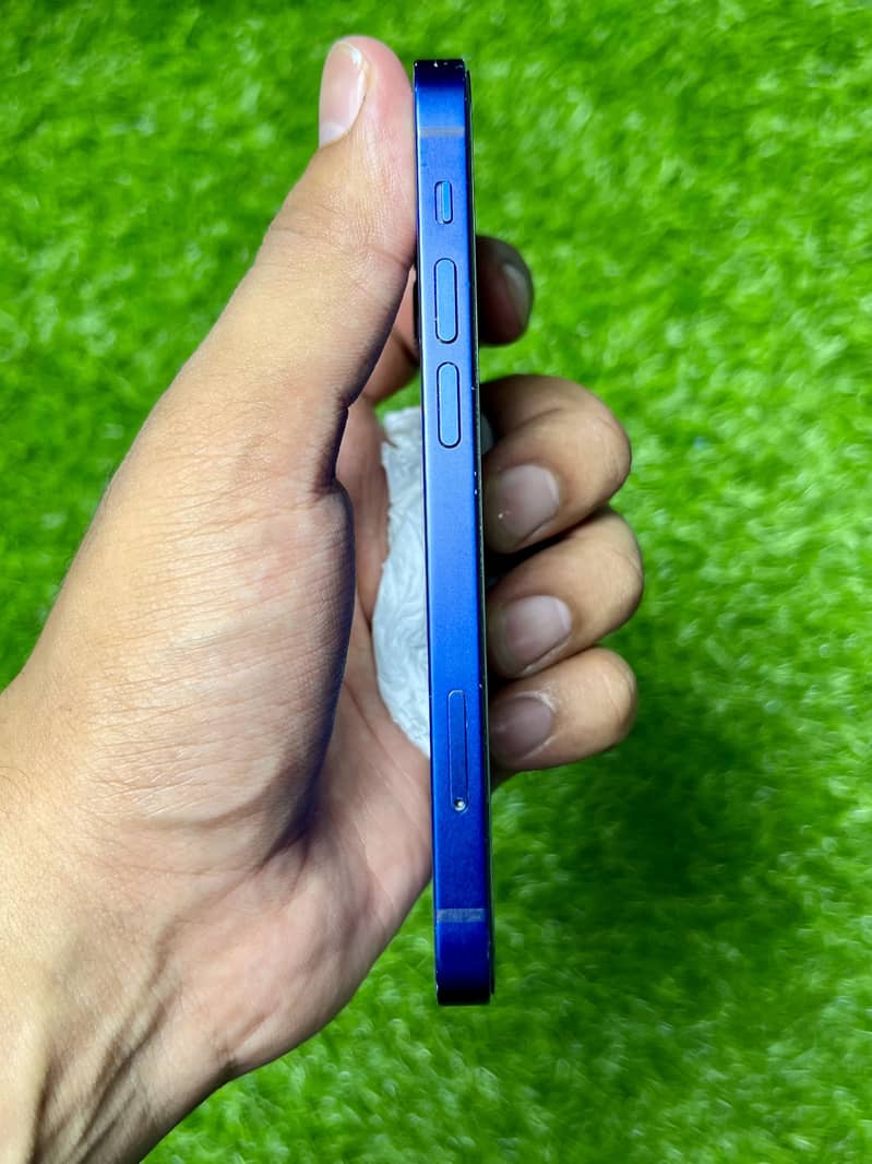 Apple iPhone 12 mini 5