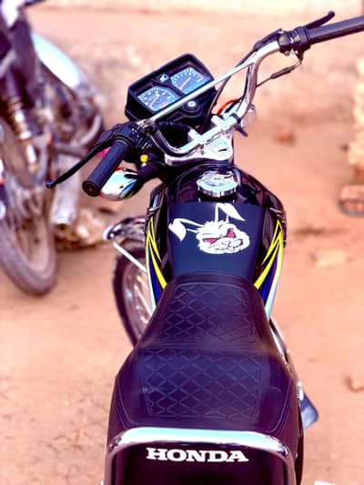 Honda 125 2026 Black
